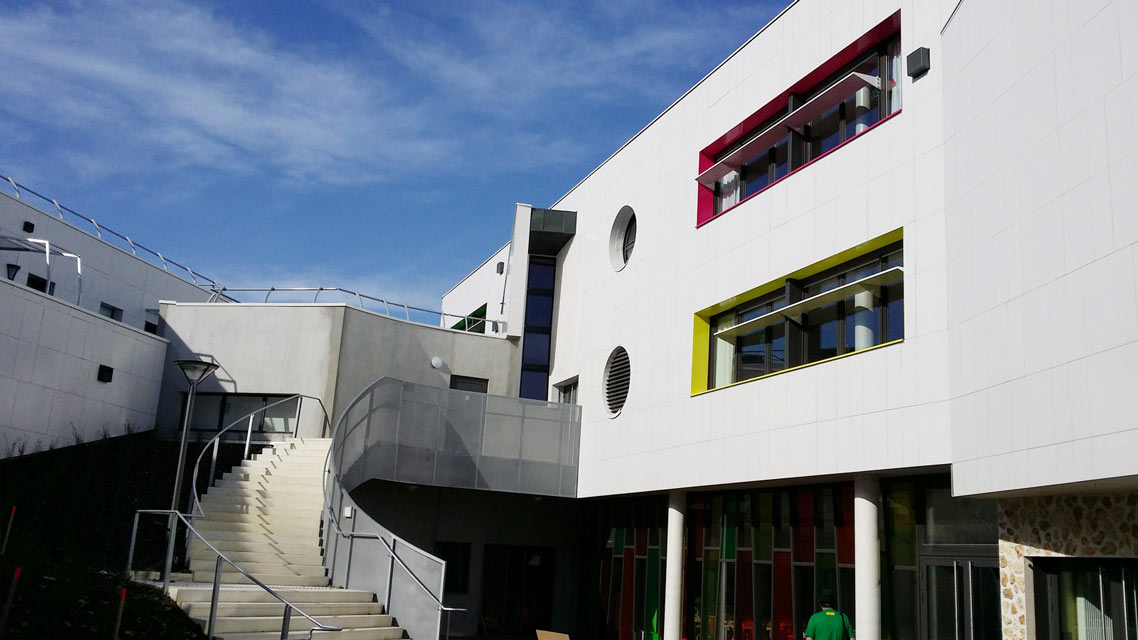 CHEVILLY-LARUE – Collège Liberté